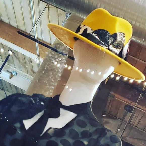 Yellow Panama Hat w/Leather Trim - Picture 4 of 10